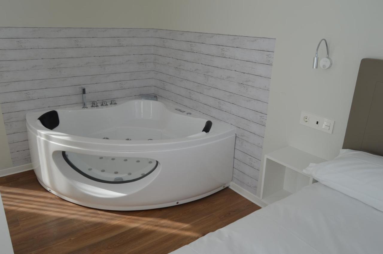 Apartamentos El Beyu Onís المظهر الخارجي الصورة